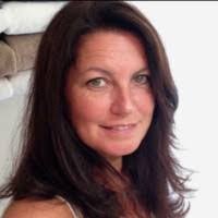 Heather Cottrell's Instagram, Twitter & Facebook