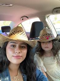 Hi! I'm new to the group and I'm from Ontario Canada! I'm new in my walk  with God! So I'm just learning and embracing my journey!