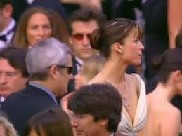 Le Sein De Sophie Marceau A Cannes 2006 On Make A Gif Sophie Marceau Film Pictures Hot Actresses