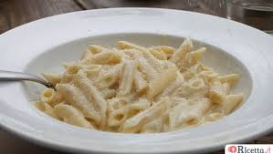 Pasta Ai 4 Formaggi Ricetta It Ricetta Ricette Cibo Etnico Idee Alimentari