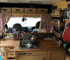 amenagement de van quelle cuisine pour mon van 3 4 van amenage amenagement jumpy amenagement camionette