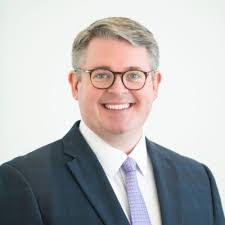 Sarah Ruffner's Instagram, Twitter & Facebook