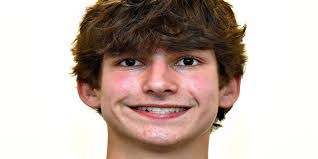 Max Crews's Instagram, Twitter & Facebook