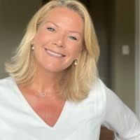 800+ "Segers" profiles