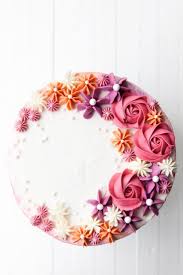 How To Make A Buttercream Flower Cake Style Sweet Buttercream Flower Cake Buttercream Flowers Fashion Cakes