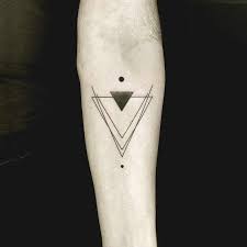 16.small geometric tattoos for guys. Geometric Tattoos For Guys With Meaning Novocom Top