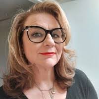 Heather Coon's Instagram, Twitter & Facebook