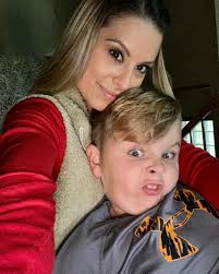 Nicole Thomas (@nicolethomas777) • Instagram photos and videos