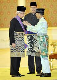 We did not find results for: Warisan Raja Permaisuri Melayu Raja Dihilir Dan Raja Puan Muda Perak Terima Gelaran Tan Sri