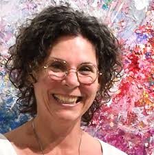 Pour ceux qui se demandent pourquoi nous n'avions pas encore d'affiche, et  bien c'est parce qu'un coquillage géant en bois, c'est long à sculpter...  surtout quand