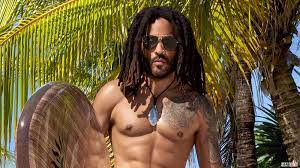 Lenny Kravitz Is Ripped AF At 56, Says He Doesn't 'Even Think About' That  Time We Saw His Cock - TheSword.com
