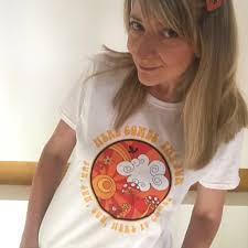 Ladies Vintage Tee, Here Comes the Sun T-shirt, Sixties Retro Top, 1960's  Music Tshirt.