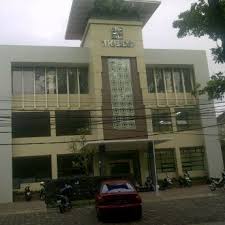 Halaman ini merupakan media informasi terbatas bagi keluarga besar program kelas khusus sma pgii 1 bandung. Photos At Sma Pgii 1 Bandung Now Closed Jalan Panatayuda No 2