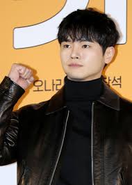 [단독] 장동주, 해킹 피해 '30억' 버티는 중…“다시 시작하면 된다 ... - 더쿠