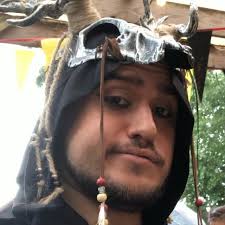 SOMEBODY TELL ME WHAT BOOK TO READ. I've DNFd the last 5 that I picked up,  and I am DESPERATE.