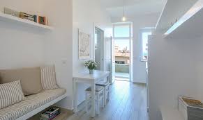 Libero subito, via poggi adiacente mm piola linea verde in stabile signorile ben abitato proponiamo monolocale arredato, con camera da letto soppalcata, di 20mq. Idee Per Sfruttare Lo Spazio In Una Mini Casa Casafacile