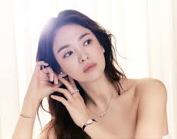 송혜교 / song hye kyo (song hye gyo). Song Hye Kyo On Feminism And Self Love I Hope To Help All Women Find Their Own Definition Of Femininity Tatler Hong Kong