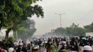 Saat ini habib rizieq masih menjalani pemeriksaan di polda metro jaya. H0jexp7lfulldm
