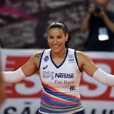 Powerful volleyball spikes by legendary caixeta tandara | vnl 2021. Tandara Diz Que Tifanny Segura Braco E Discorda De Presenca Na Superliga 02 02 2018 Uol Esporte
