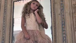 Dolcedoll doesn't produce or own any content. Kendall Model Youtube