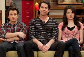 Watch carly, spencer and freddie adulting in paramount+ series (video) of course, sam's absence is sorely felt in the new icarly. in the first episode, carly. Icarly Reboot Miranda Cosgrove Returns For Paramount Revival Tvline