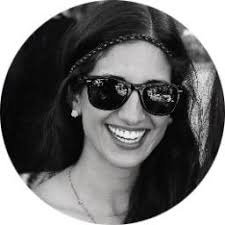 Dana Moses (@_danamoses)