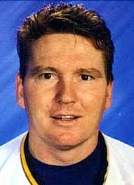 Player photos for the 1989-90 Peoria Rivermen at hockeydb.com
