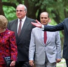 Of all modern european leaders, françois mitterrand was the one most clearly born into the wrong century. Britische Akten Mitterrand Warnte 1990 Vor Den Bosen Deutschen Welt