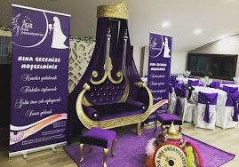 Asir Kina Organizasyon Mor Kina Tahti Rustik Dugun Dekorasyonlari Kina Dugun Planlama