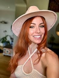 Olen Taylor's Instagram, Twitter & Facebook