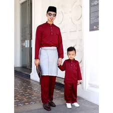 Warna tas netral yang wajib anda miliki karena cocok untuk semua warna baju. Warna Maroon Baju Melayu Dewasa Kanak2 Shopee Malaysia