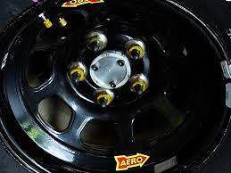 I guess it's how you interpret the rules, piette said tuesday. Nascar Adds Penalties For Teams That Ignore Lug Nuts Accesswdun Com
