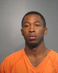 Suspects wanted in shooting incident