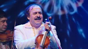 Nicolae botgros si orchestra lautarii super suita folclor in recital extraordinar la londra. Maestrul Nicolae Botgros È™i Orchestra LÄƒutarii Concert Londra 2020 La FraÈ›i Nu Se Pun Hotare Youtube