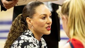 Former WNBA player Adia Barnes leads Arizona Wildcats to first Final Four