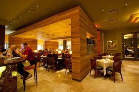 After Decades Serving Socialites And Well Heeled Clientele At His Cafe Annie And Successor Concept Rdg Chef Robert Del Grande Reve Chef Robert Cafe Restaurant