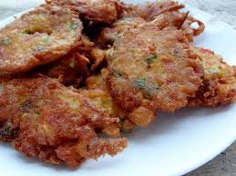 Voici Une Recette Tres Simple Et Vraiment Excellente Des Beignets De Legumes Tels Que Les Cuisinent Les H Beignet De Legumes Recette Moussaka Cuisine Asiatique