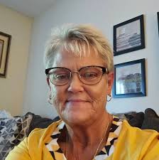 PLEASE READ THIS! THIS is the ONLY and OFFICIAL Facebook page for Pastor  Tommy Bates and Tommy Bates Ministries! Pastor Tommy Bates will NEVER  private message anyone