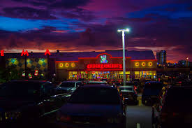 Chuck E Cheese S Why I Celebrated My 33rd Birthday At Chuck E Cheese S Thrillist
