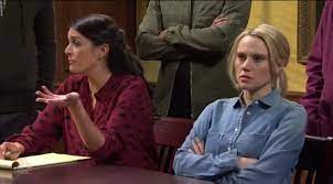 But sometimes adversity sharpens creativity, said strong, before chris rock appeared to reflect on hosting the very first episode of the season on oct. Adoring Kate Mckinnon On Twitter Kate Mckinnon And Cecily Strong During The Jury Sketch Tonight Snl