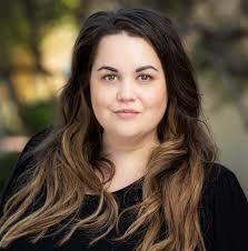 Phoenix Hayes's Instagram, Twitter & Facebook