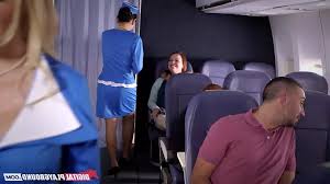 Phim sex! Tiếp viên cho hành khách trên máy bay. Tìm kiếm một phần mềm miễn  phí trực tuyến tại vi.gavno.net mà không cần đăng ký và SMS