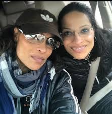 Ali Walls's Instagram, Twitter & Facebook