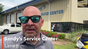 Sandy’s Service Center