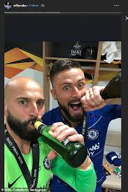Throwback to karim benzema brutally savaging olivier giroud in instagram rant. Arsenal And Chelsea Fans Arrive At The Olympic Stadium In Baku Daily Mail Online