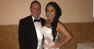 Viewers were happy on seeing both of them together in the tlc show but there is some controversy about lana now. Here S The David And Annie Update On 90 Day Fiance That We Needed