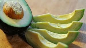 Il Mange Un Avocat Par Jour Pendant 1 Mois Les Resultats Sont Incroyables Recette Avocat Aliments De Fecondite Avocat Farci