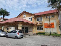 Pejabat pendidikan daerah tanah merah jalan hospital, 17500 tanah merah, kelantan. Pejabat Daerah Balik Pulau