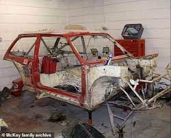 Footage from a day filming at blyton park with car sos for the group b metro 6r4 episode.footage from the filming of car sos, series 9 episode 1. Tv Show Car Sos Revives The Most Important Mg Metro 6r4 Ever Built Xingoos