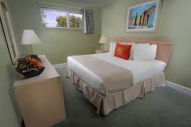 Photos Of Cocoa Beach Attractions At Wakulla Suites A Westgate Resort Interior Design Bedroom Simple Interior Design Two Bedroom Suites